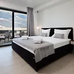 Hadrie Luxury And Azimut Apartmán *