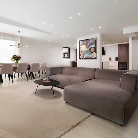 Hadrie Luxury And Azimut Malinska