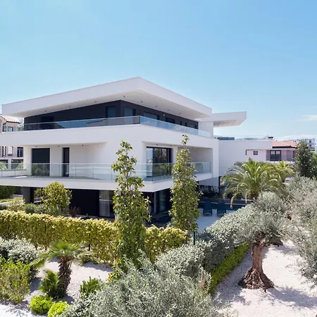 Apartment Hadrie Luxury And Azimut *