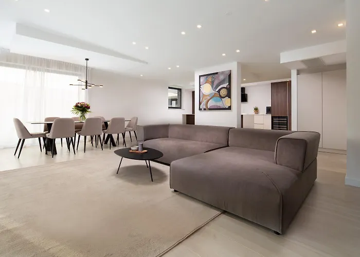 Hadrie Luxury And Azimut Malinska