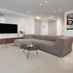 Hadrie Luxury And Azimut Апартаменты