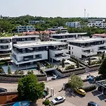 Апартаменты Hadrie Luxury And Azimut