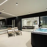 Hadrie Luxury And Azimut * Малинска