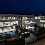 Hadrie Luxury And Azimut Апартаменты