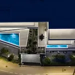 Апартаменты Hadrie Luxury And Azimut *