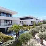 Апартаменты Hadrie Luxury And Azimut *