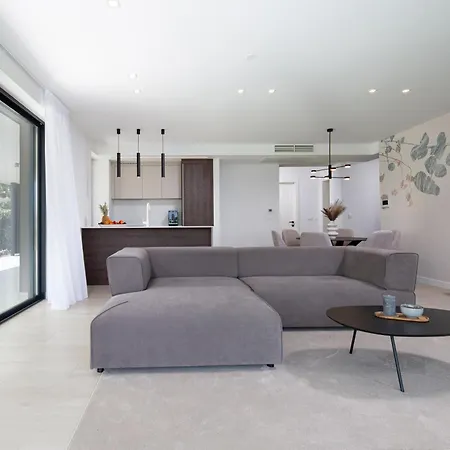 Hadrie Luxury And Azimut Apartament