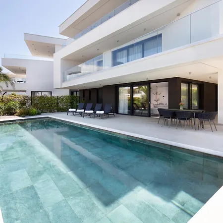 Hadrie Luxury And Azimut Apartament *
