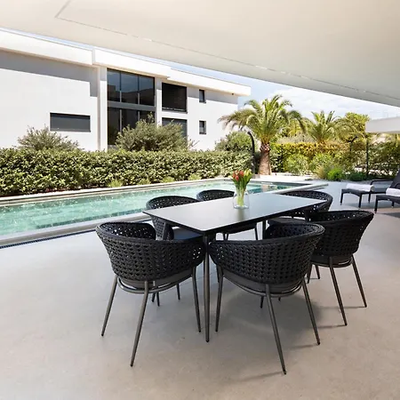 Hadrie Luxury And Azimut *