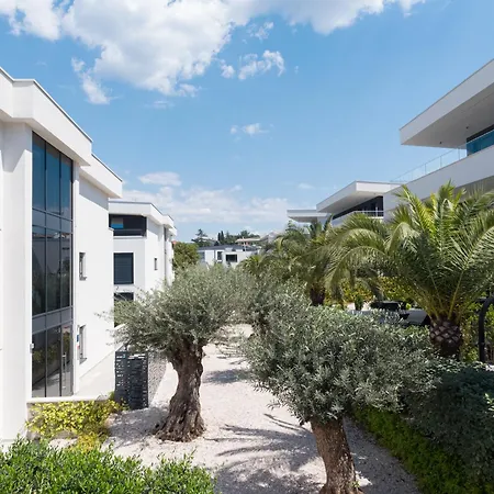 Апартаменты Hadrie Luxury And Azimut Малинска