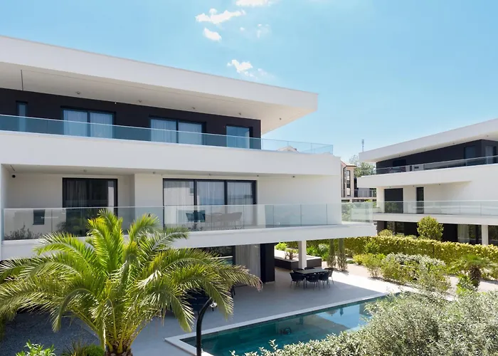 Hadrie Luxury And Azimut Apartman