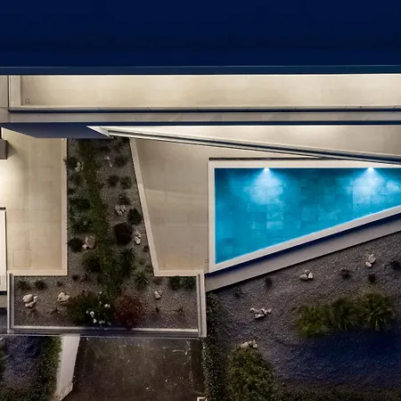 Hadrie Luxury And Azimut *