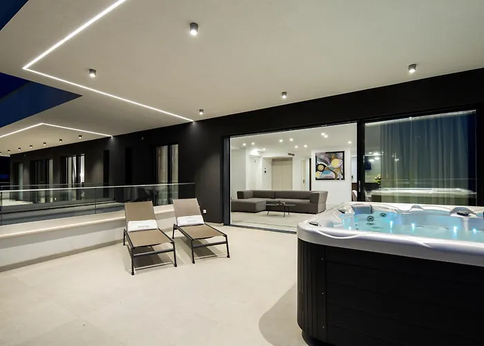 Hadrie Luxury And Azimut * Malinska