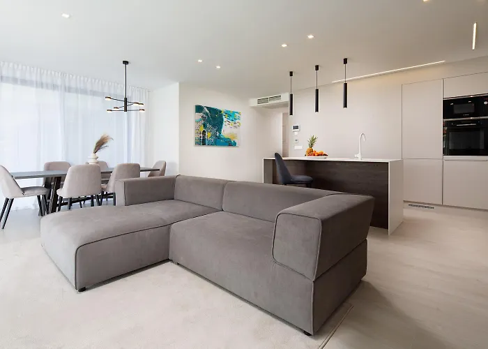 Hadrie Luxury And Azimut Daire Malinska